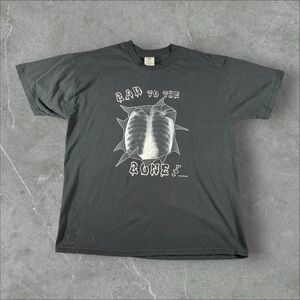 Gray Graphic‎ T-Shirt